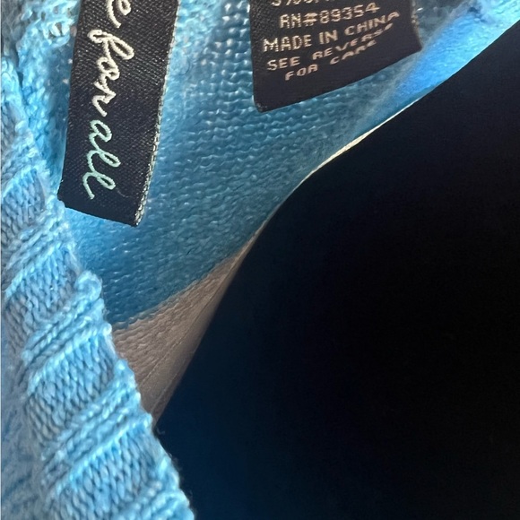 Free for all multi color sweater large - Picture 4 of 4